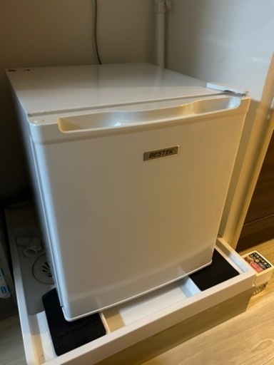 小型冷蔵冷凍庫