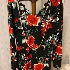 SHEINワンピース未使用品15000円で！