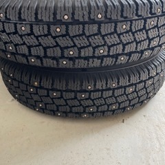 バリ目のスパイクタイヤ