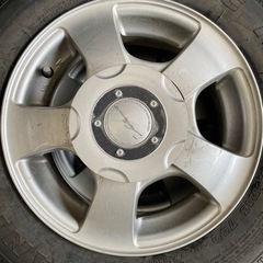 バリ目のスパイクタイヤ