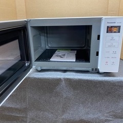 I454 ☆ Panasonic フラット電子レンジ 900W ヘルツフリー ☆ 2021年