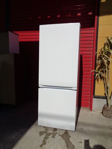 ヤマダ電機 yselect 　156L 2ドア冷凍冷蔵庫　YRZ-F15J　2021年製　中古美品