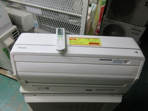 K04063　ダイキン　中古エアコン　主に18畳用　冷房能力　5.6KW ／ 暖房能力　6.7KW