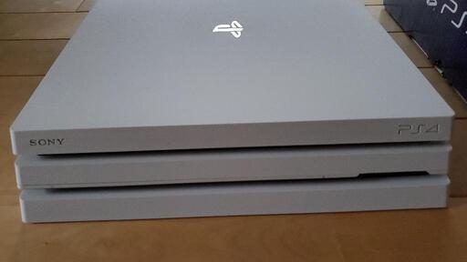 PS4 Pro コントローラー2個 ソフト3本付