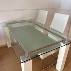 ニトリ　ダイニングテーブル　ガラス天板　美品