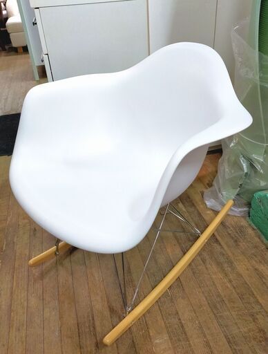 イームズ ロッキングチェア リプロダクト品 デザイナーズ家具 椅子 ホワイト 白