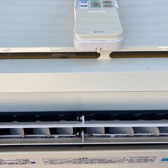 ☆中古￥26,800！TOSHIBA 4.0kwルームエアコン 家電 2017年製 RAS
