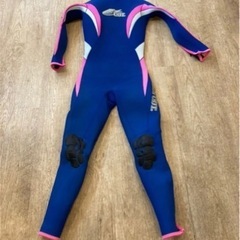 中古　女性ウエットスーツ155cm50kgくらい