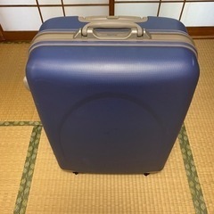 スーツケース　大（長期旅行に最適❗️）