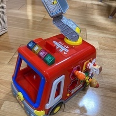 アンパンマン　消防車