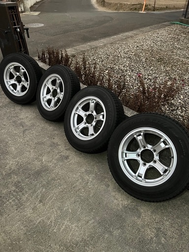 値下げ！jb23w 16インチスタッドレスアルミセット
