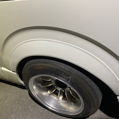 ハイエース　ES　200系ハイエース　オーバーフェンダー(25mm)　ABS製