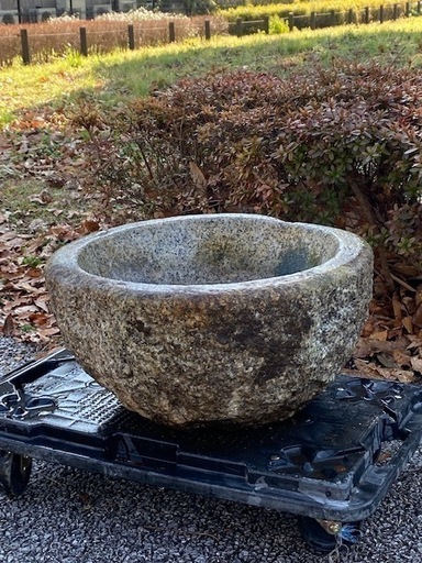 庭石 水鉢 つくばい 石 御影石-
