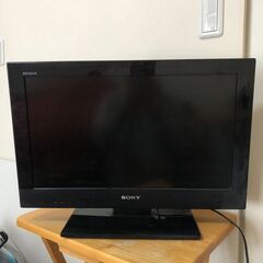 SONY BRAVIA  22型液晶テレビ　11年製