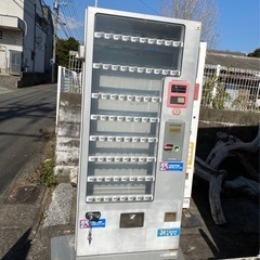 自動販売機 リサイクル 収納ボックス 鍵付き(2箇所)