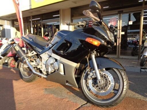 NO.4613　ＺＺＲ４００　Ｎ型　水冷４サイクル１６バルブ４気筒エンジン　ＳＰ忠男スーパーコンバットカーボンマフラー　ブラック＆グレー　☆彡