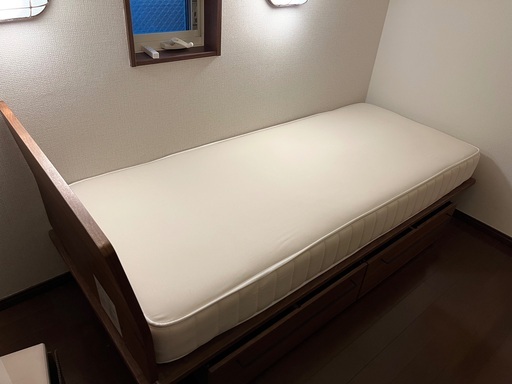 無印　ベッド一式 (ベッドマット、下収納×２、ヘッドボード付き ）