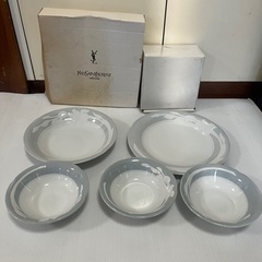 【6/2 値下げ】【未使用長期保管品】YVES SAINT LA...