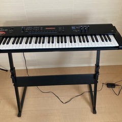 キーボード　Roland中古