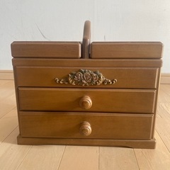 裁縫セット用の木箱