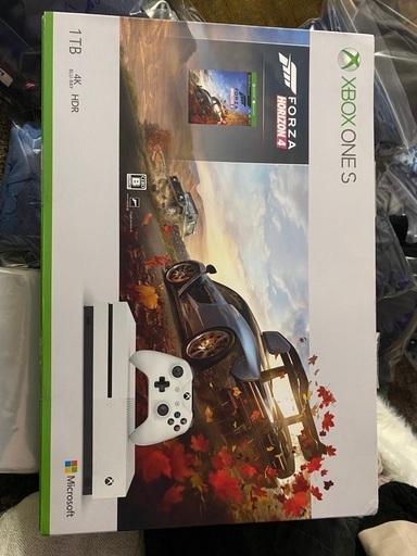 プレイステーション Xbox One S