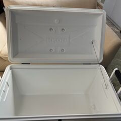 イーグル　クーラーボックス　マリーンウルトラ　72　リサイクルショップ宮崎屋住吉店　23.1.21　ｙ