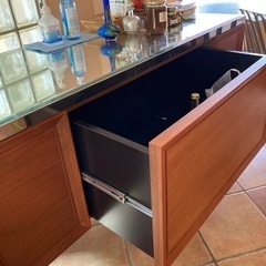 高品質キャビネット