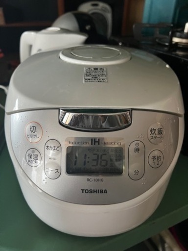 TOSHIBA 炊飯器