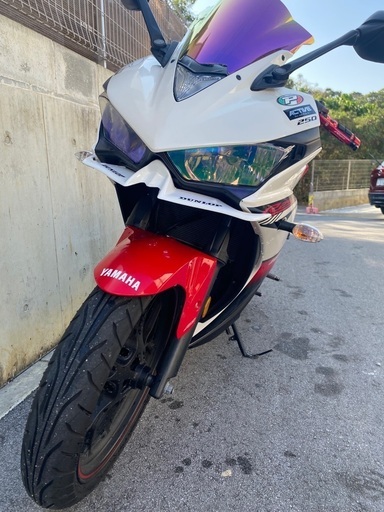 YAMAHA（ヤマハ）　YZF-R25