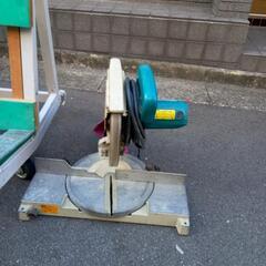 サッシャー　ポニー