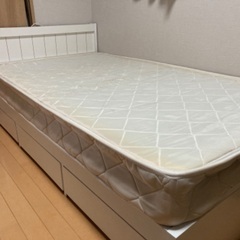 シングルベッド(下段収納とコンセント付き)