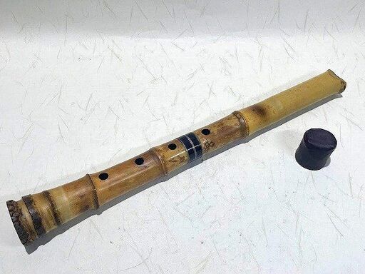 【苫小牧バナナ】琴古流 尺八 翠勝銘 一尺六寸管 約48cm 中継ぎ 継手 二つ折 管楽器 和楽器 本体のみ 現状渡し ⑦♪