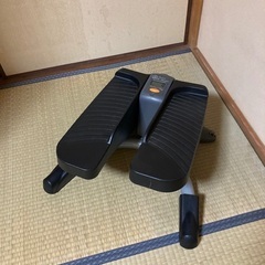 【健康器具！！】フットマシン！トレーニング！！