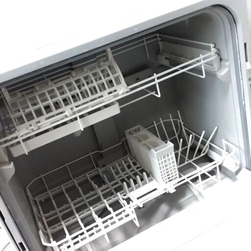 【九州 無料配送】Panasonic パナソニック 食器 洗い 乾燥機 食器容量 5人分 ファミリー タイプ 2019年製 【NP-TH2-W】