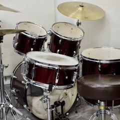 Pearlドラムセットw/Zildjianシンバル(H.H)