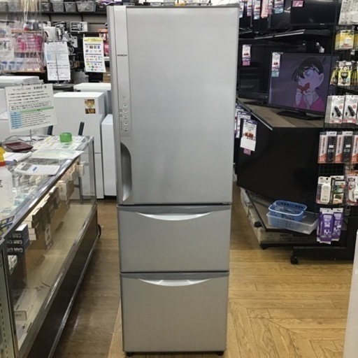 #A-74【ご来店頂ける方限定】HITACHIの3ドア冷凍冷蔵庫です