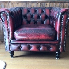 チェスターフィールドソファ(一人掛け)(レザー本革)