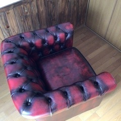 チェスターフィールドソファ(一人掛け)(レザー本革)