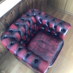 チェスターフィールドソファ(一人掛け)(レザー本革)