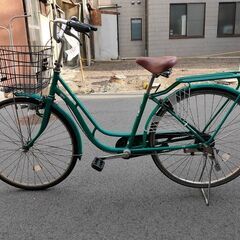 ブリジストンの緑色の自転車です。※BAAマーク付きです。26イン...