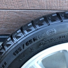 ダイハツタント等純正ホィール付きスタッドレスタイヤ