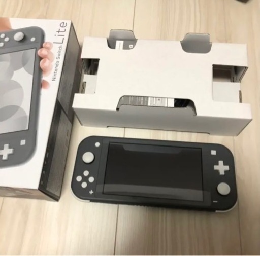 【美品】Nintendo Switch Life