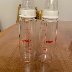 ピジョンガラス哺乳瓶　Mサイズ