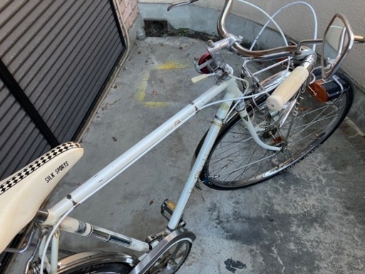 ☆片倉シルク26インチ 大人も乗れる スーパーカー自転車 フラッシャー