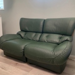 カリモク　レザーソファー