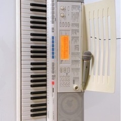 CASIO 電子ピアノ LK-205 (61鍵盤)