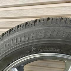 バリ溝イボ付き 215/60R17 4本セットPCD114.3 ブリジストンスタッドレスタイヤVRX 9.5分山