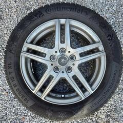 シエンタなど　スタッドレスタイヤ(ホイール付き)