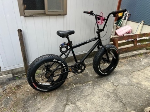 商談中　20インチ BMX 2回しか乗ってません