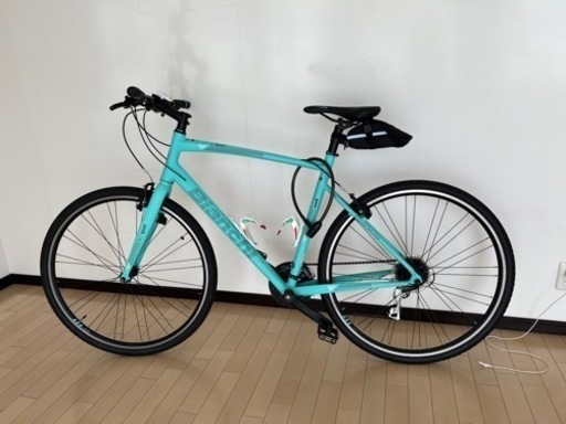 屋内保管　Bianchi C sports1 2020モデル　中古　付属品あり